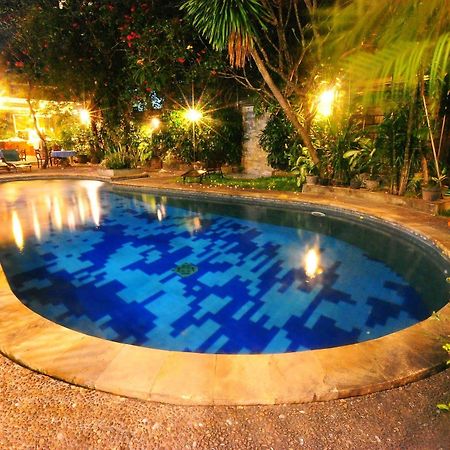 Swastika Guesthouse Sanur Экстерьер фото